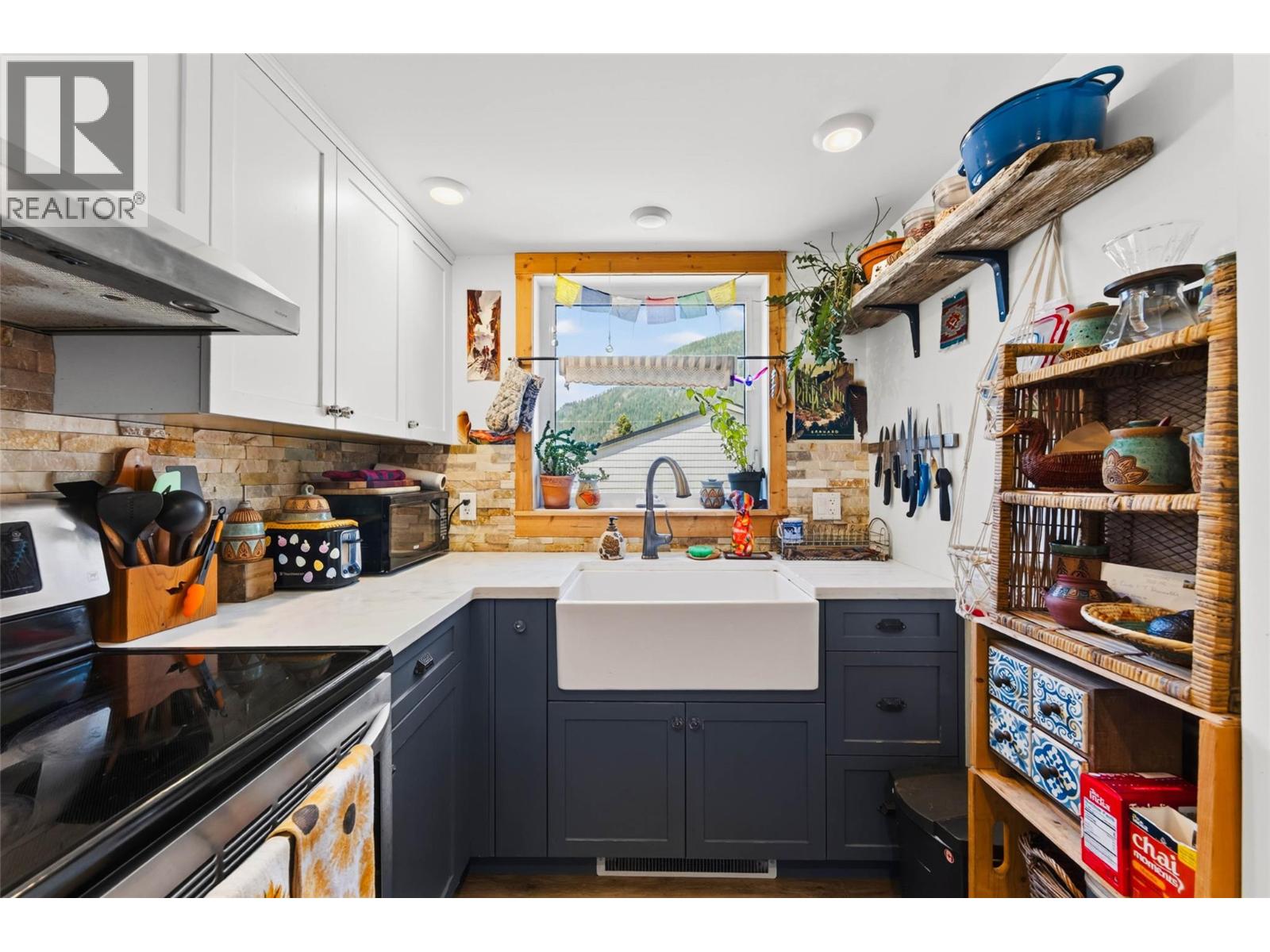 707 FIFTH Street - 46