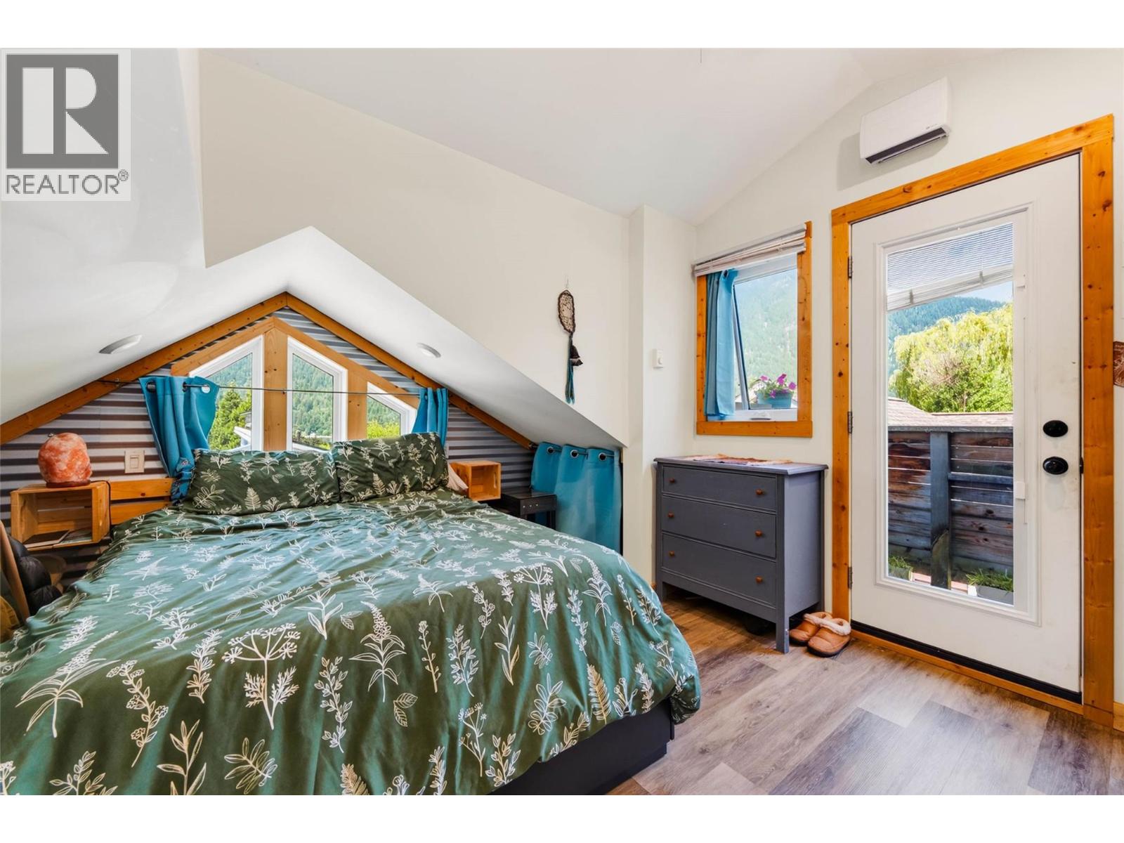 707 FIFTH Street - 50