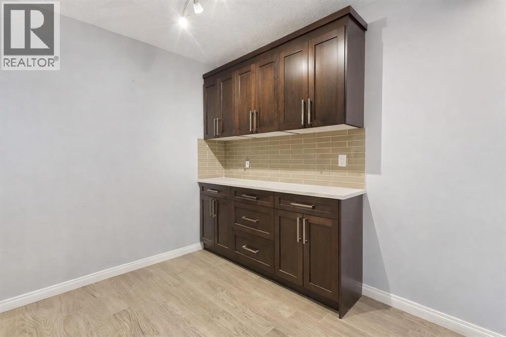 #408 1900 25A Street SW - 3