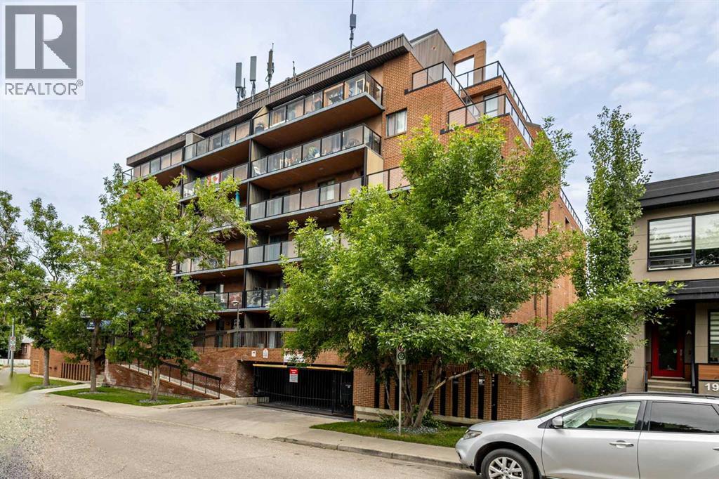 #408 1900 25A Street SW - 16