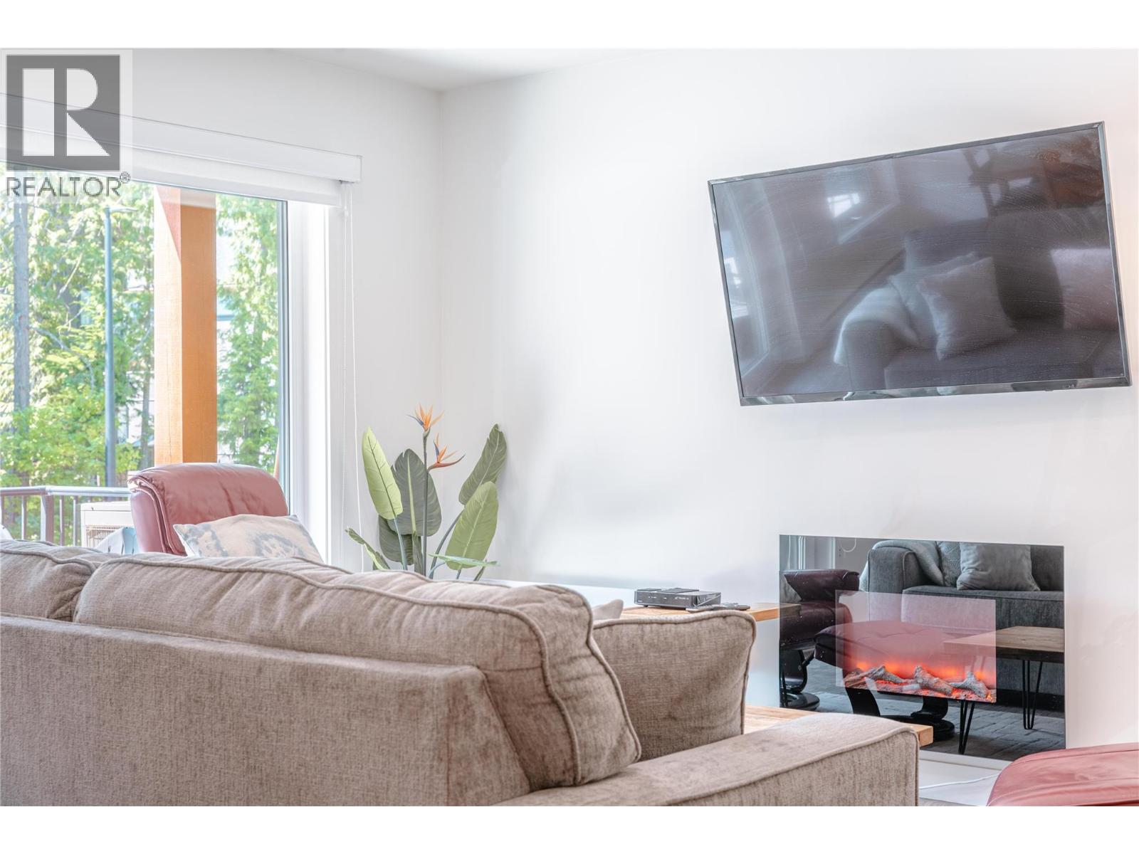 #4100 1901 Nels Nelson Crescent - 14