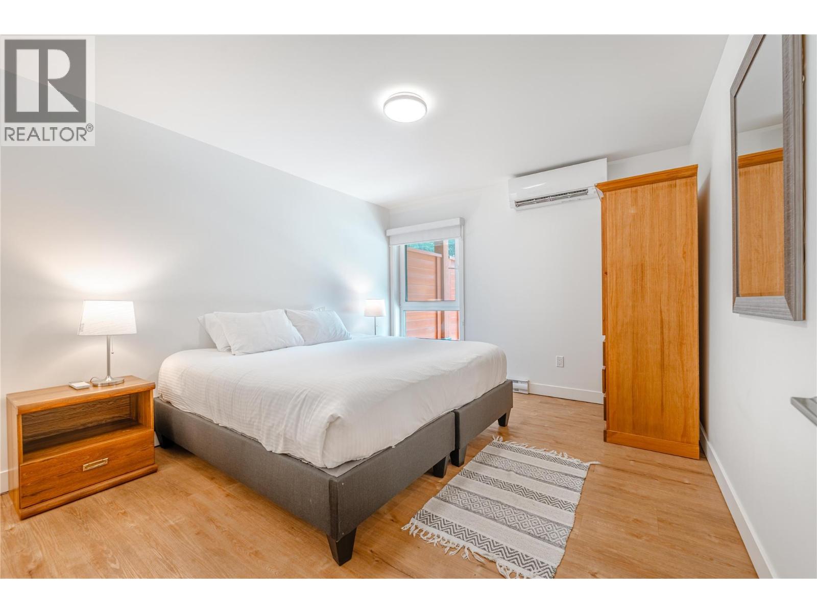 #4100 1901 Nels Nelson Crescent - 21