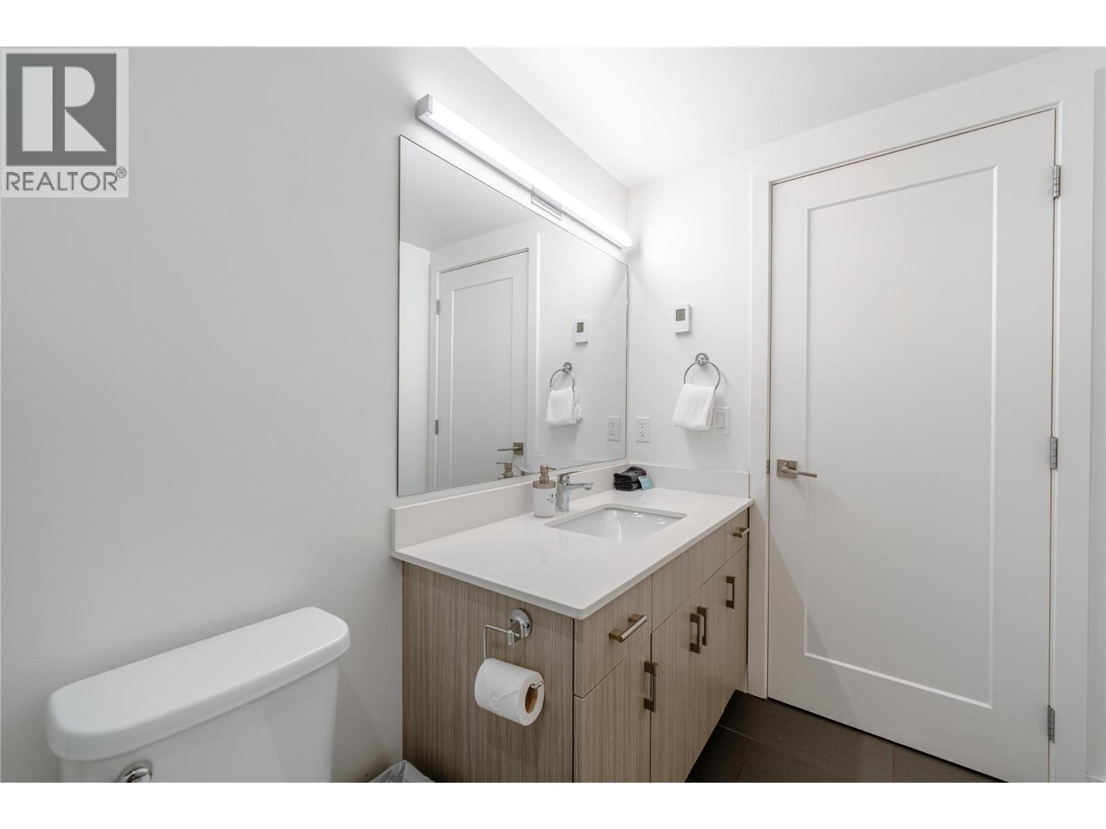 #4100 1901 Nels Nelson Crescent - 29