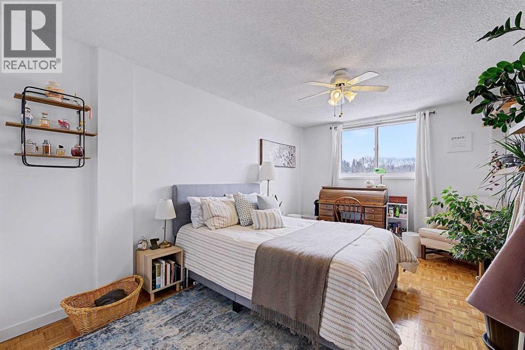 #424 1616 8 Avenue NW - 17