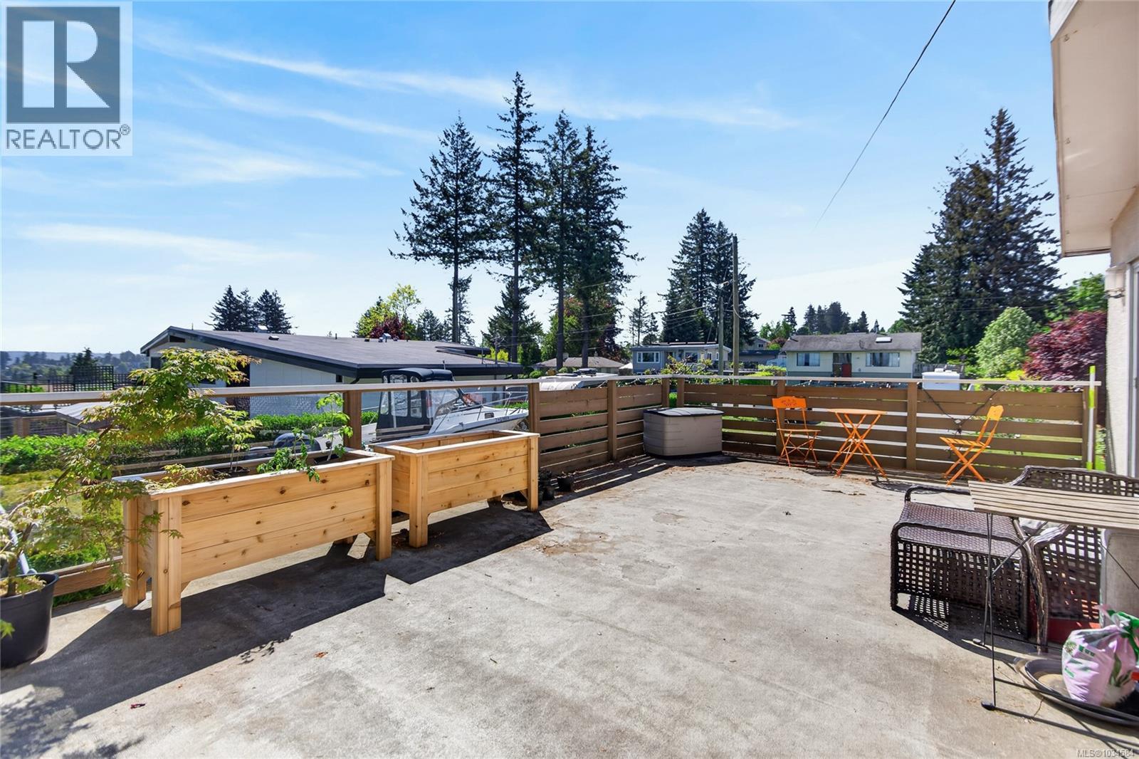 1820 Treelane Rd - Image 21