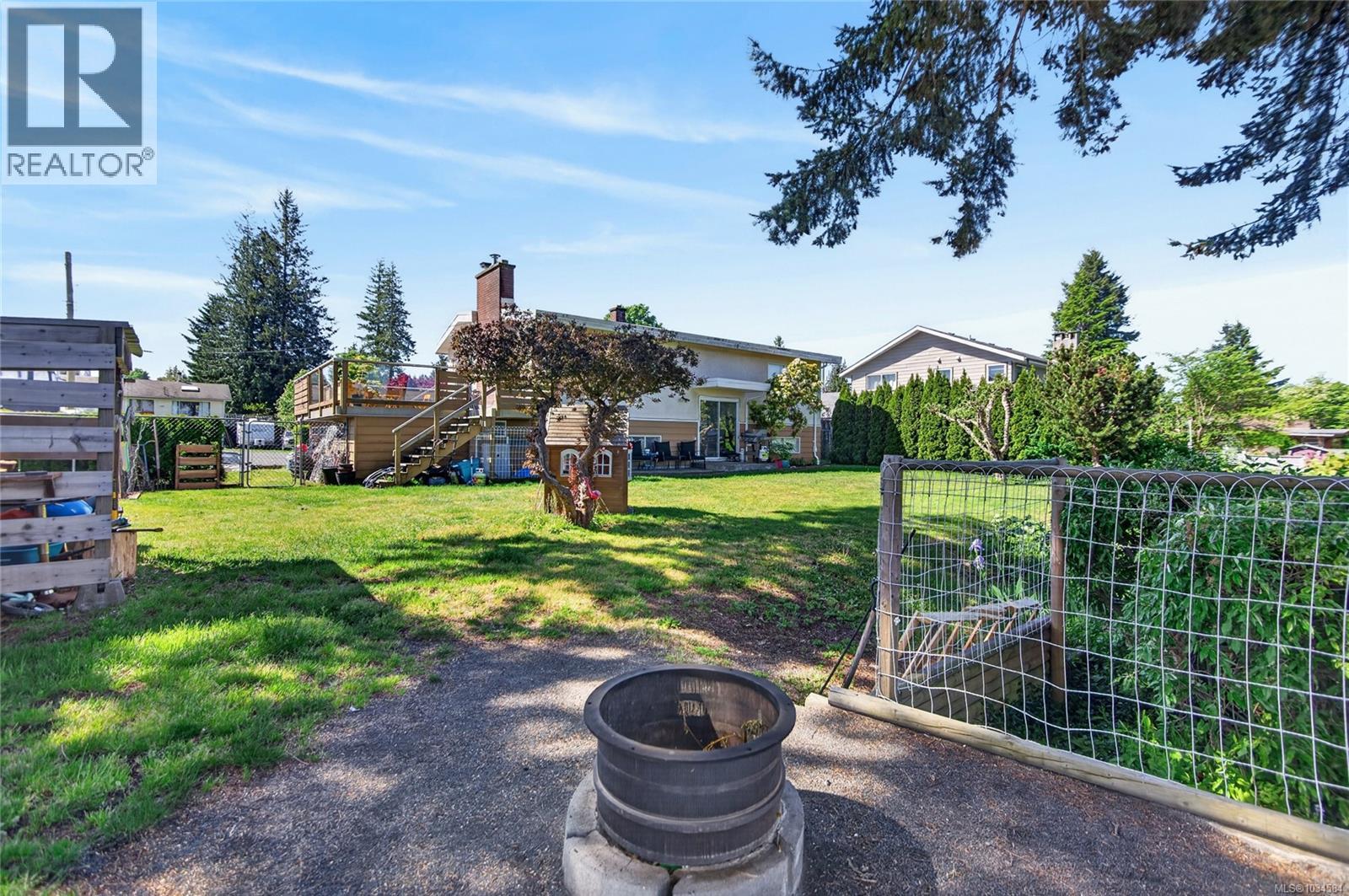 1820 Treelane Rd - Image 44