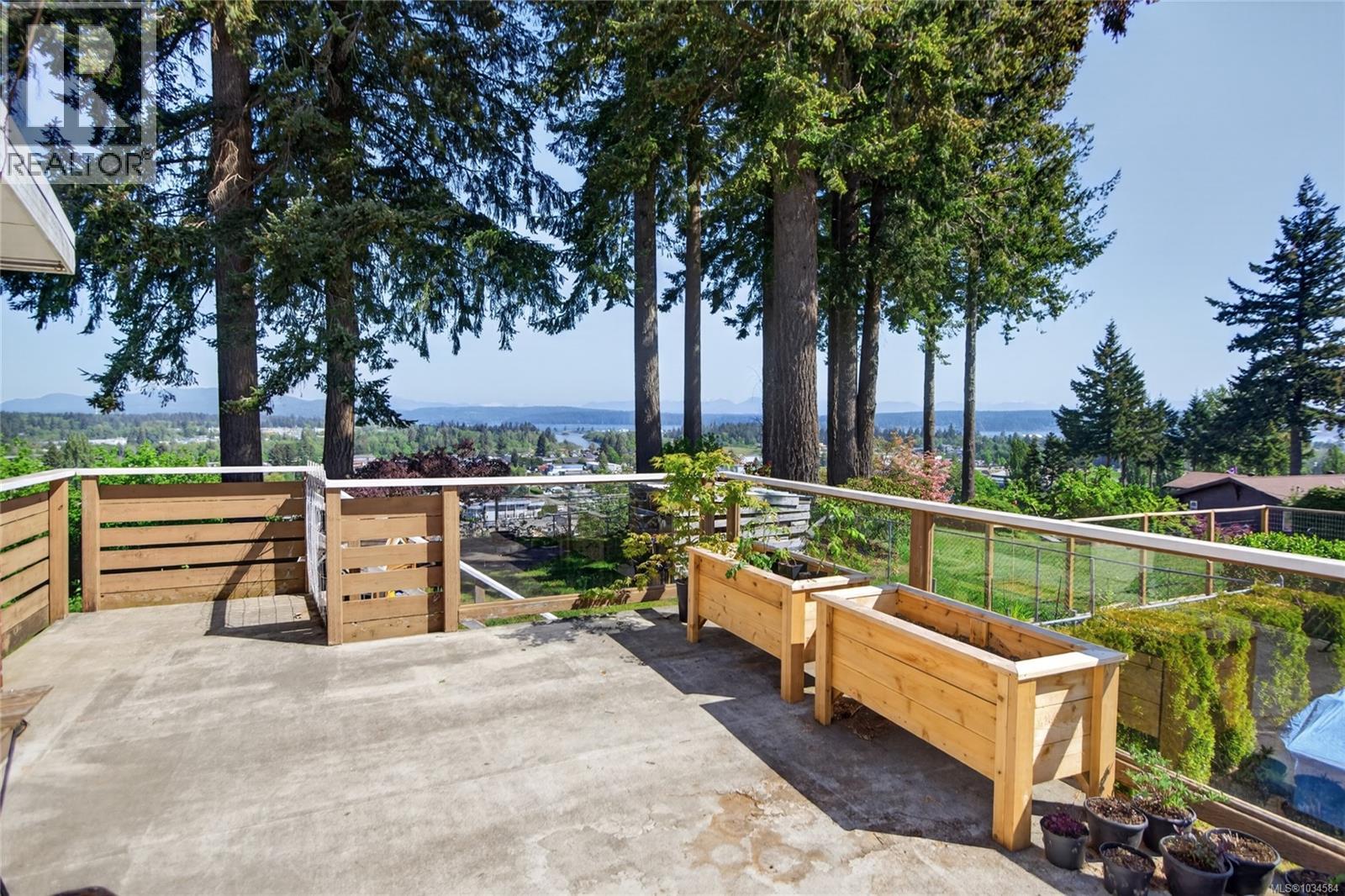 1820 Treelane Rd - 23