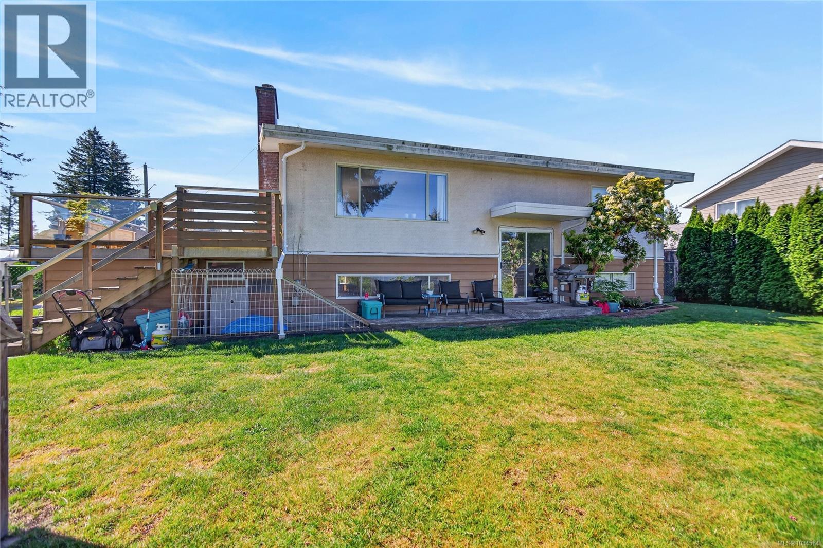 1820 Treelane Rd - 49