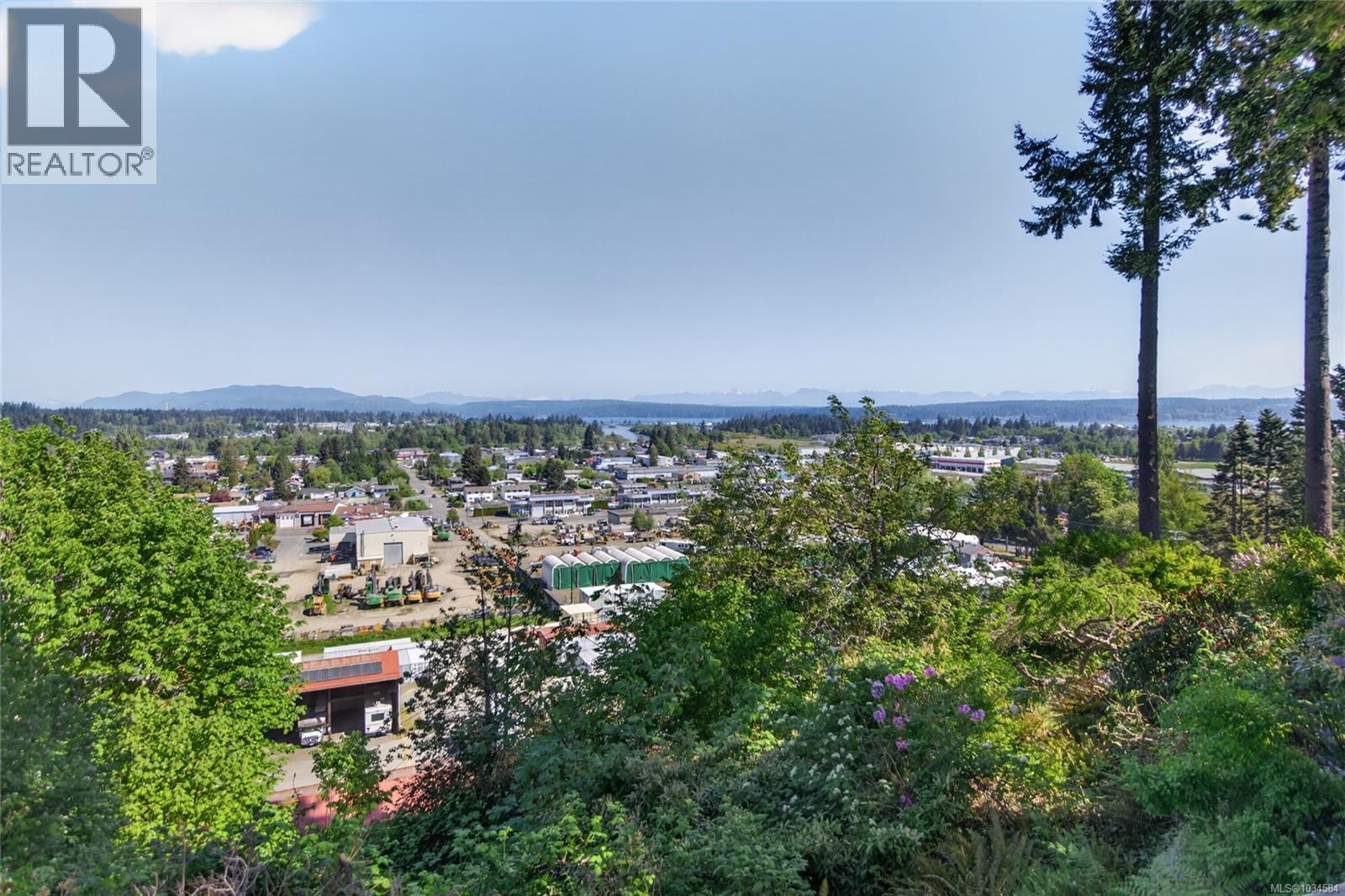 1820 Treelane Rd - 43