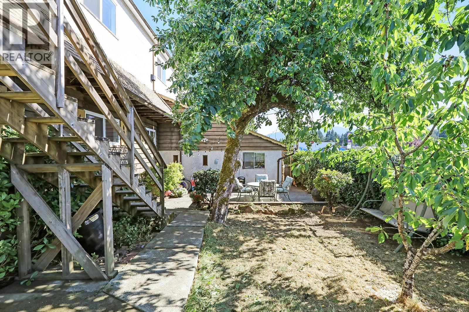 2780 Dunsmuir Ave - 37