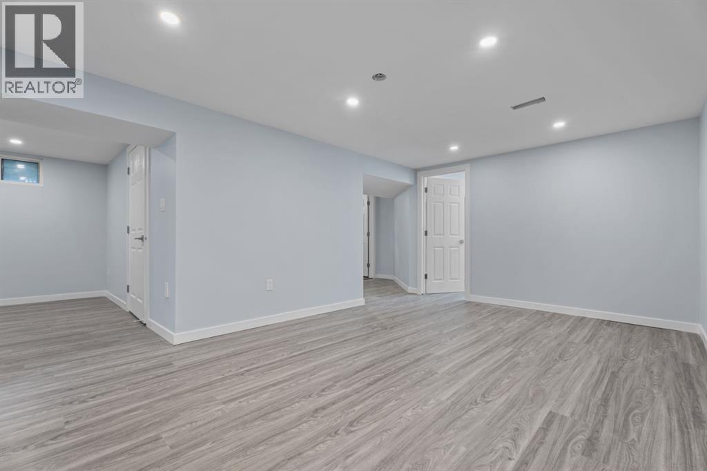 9408 5 Street SE - 30