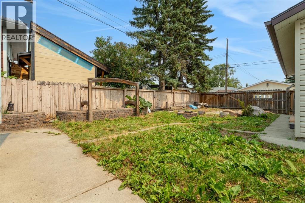9408 5 Street SE - 46