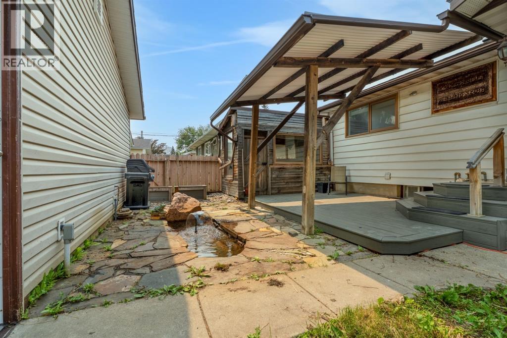 9408 5 Street SE - 43