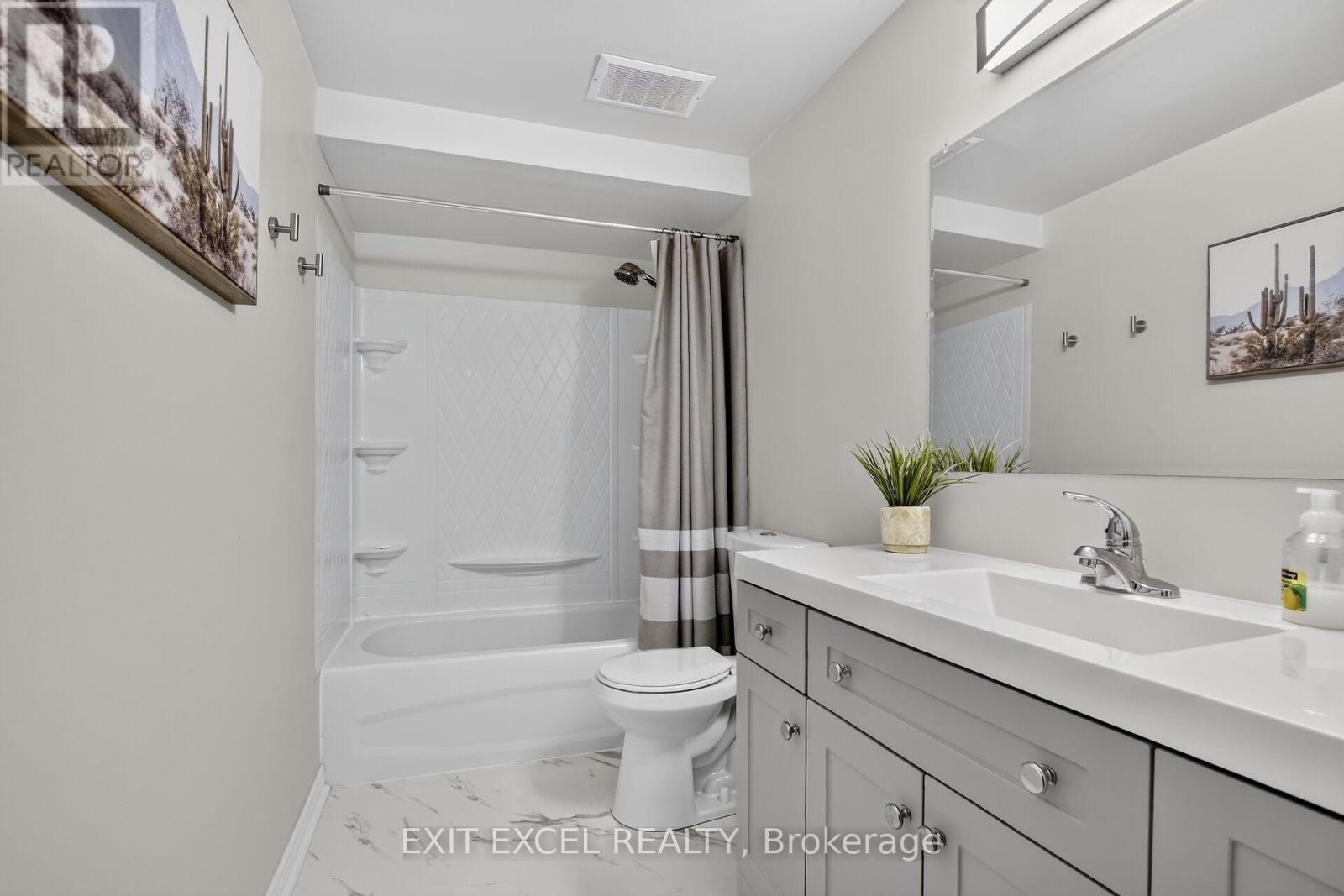 34A FORESTER CRESCENT - 16