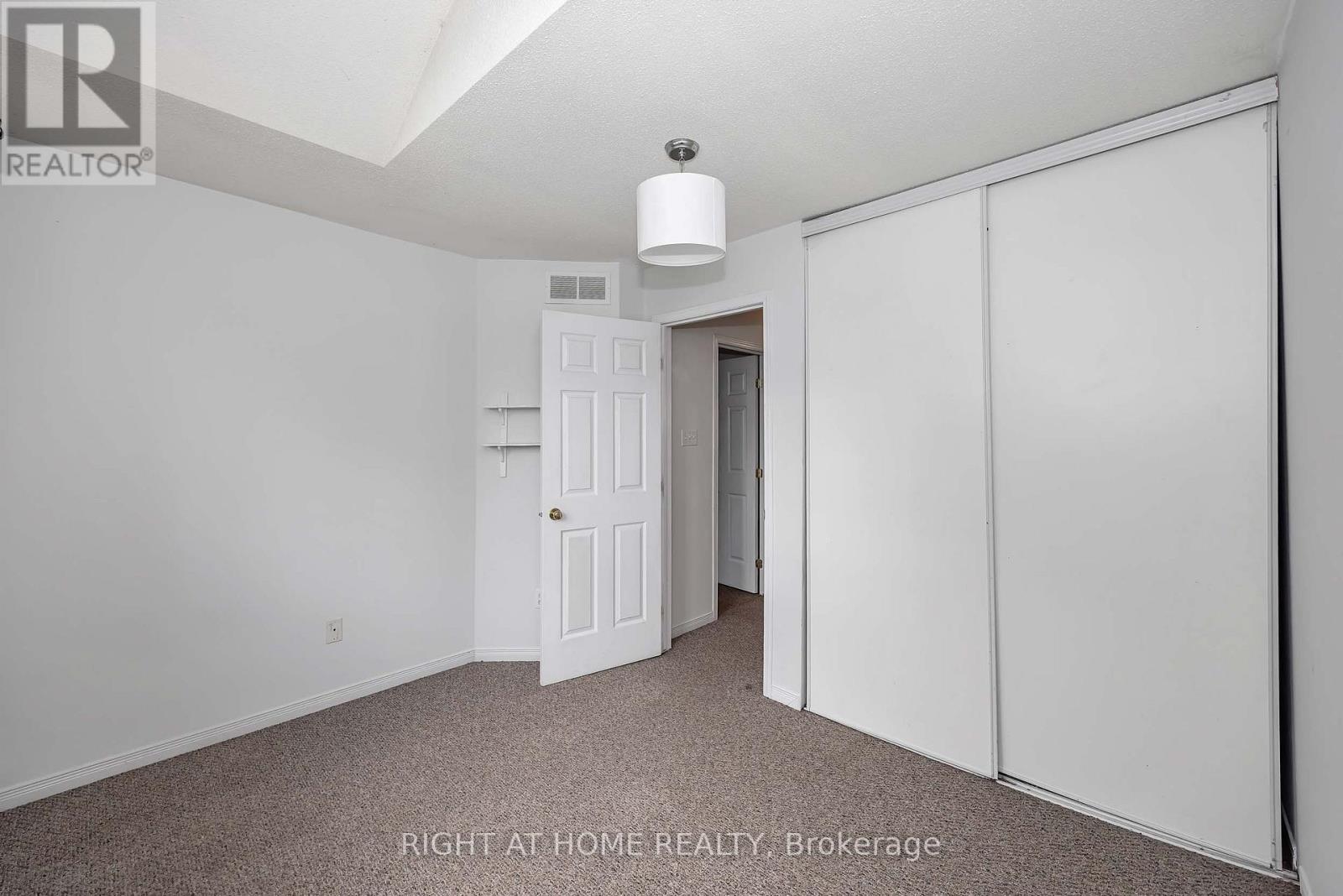 3 Bed, 3 Bath House for Rent in Ottawa – 1 KINCARDINE DRIVE, Ottawa – MLS# X13600166 - Image 21