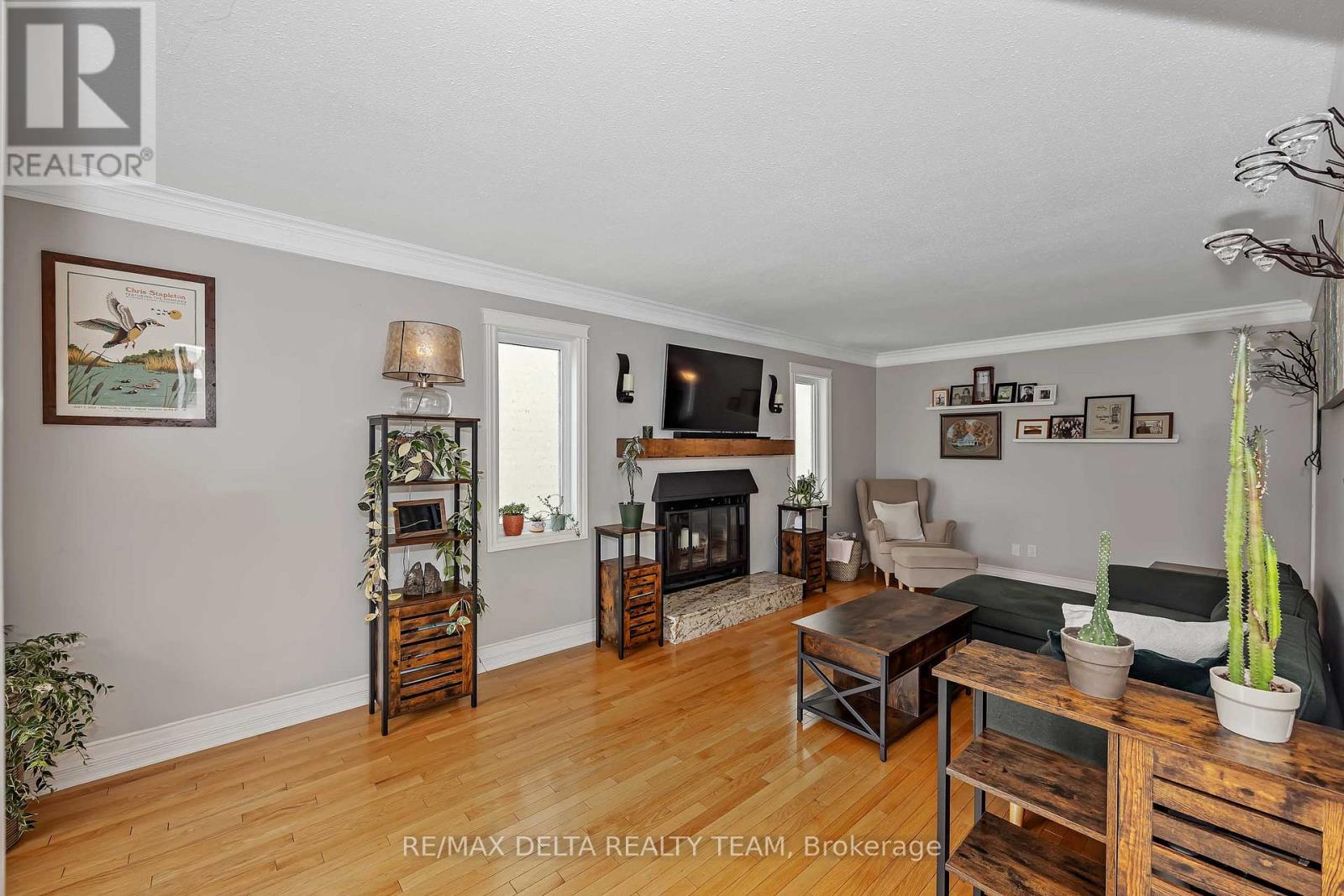 1471 KAMOURASKA CIRCLE - 6