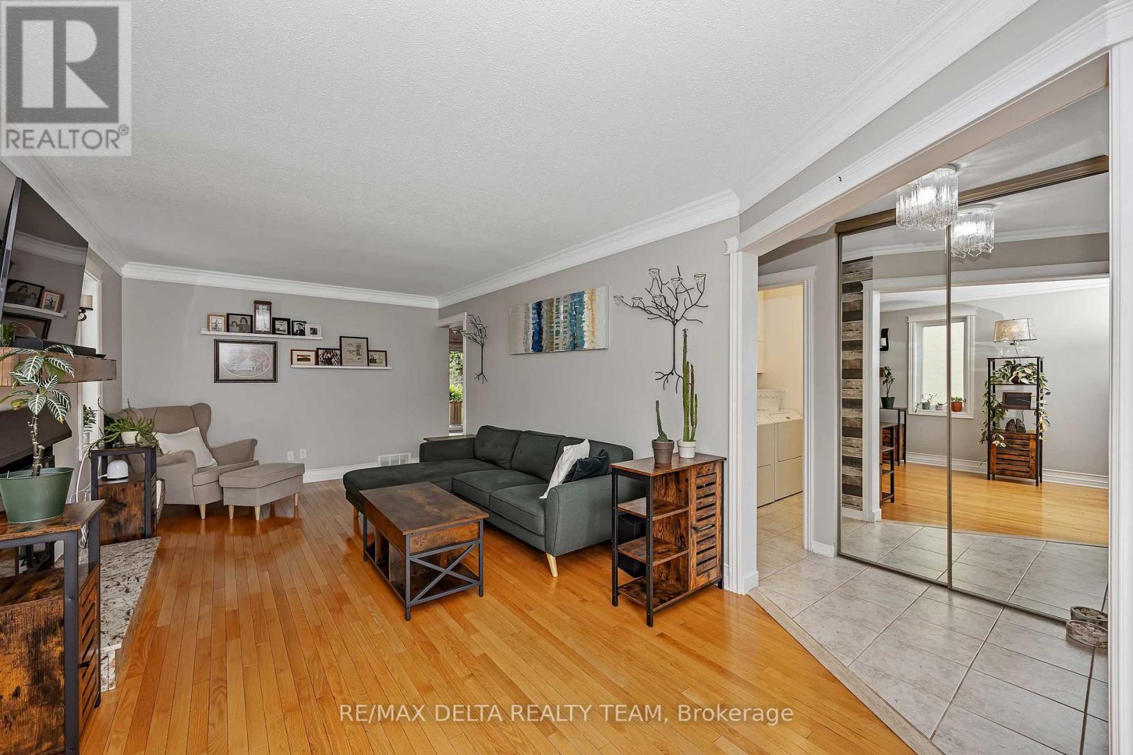 1471 KAMOURASKA CIRCLE - 7