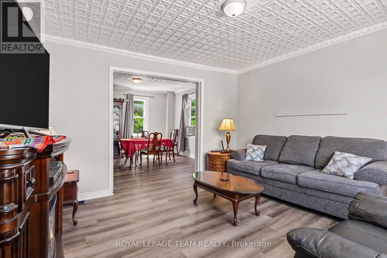 10486 CLARK ROAD - 5