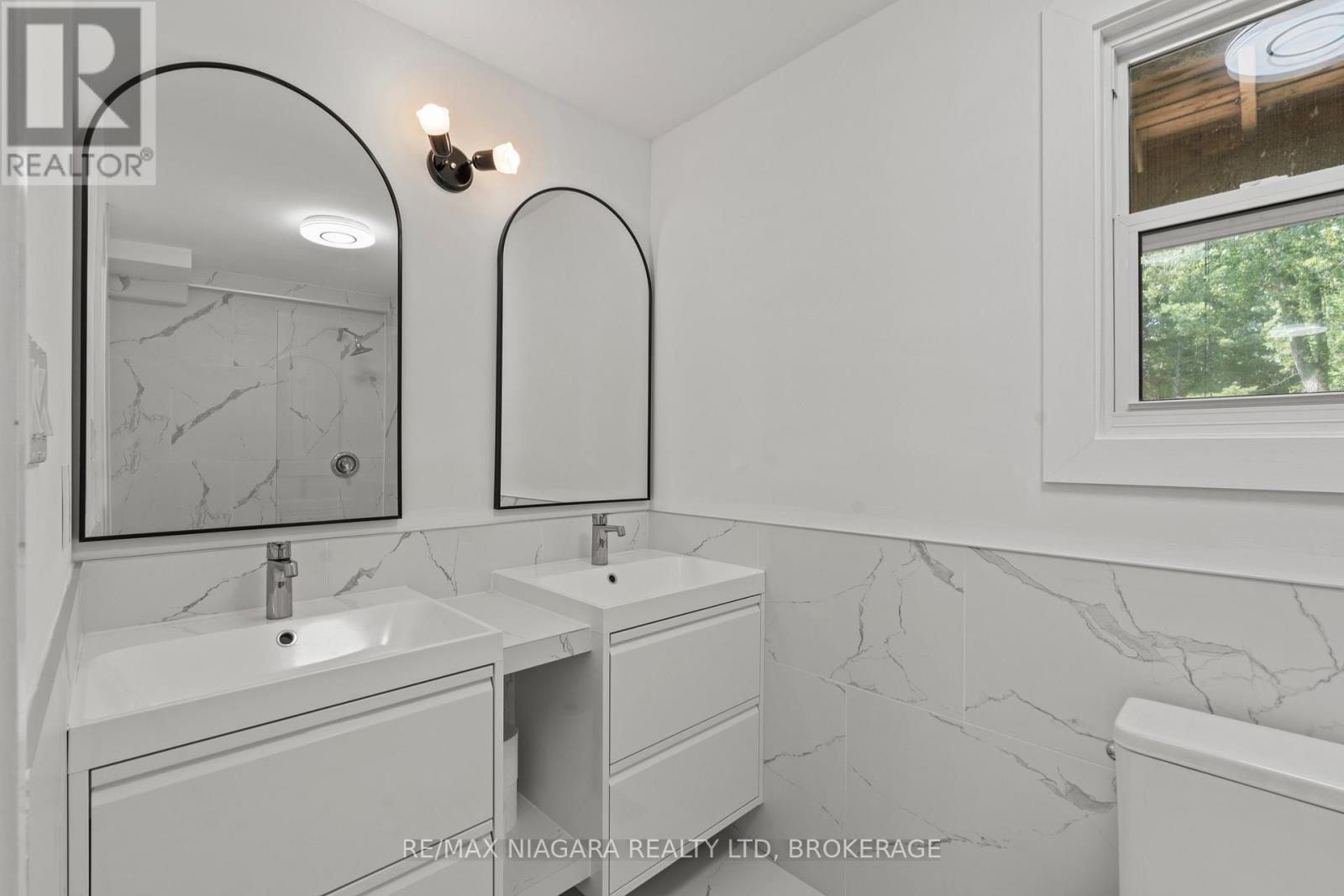 1546 NIGH ROAD - 21