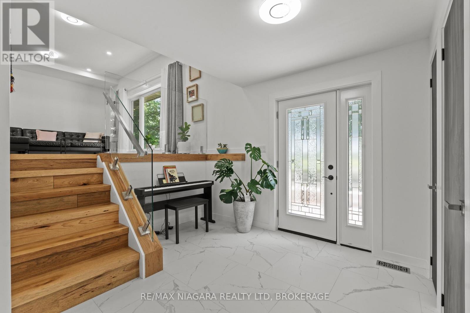 1546 NIGH ROAD - 5