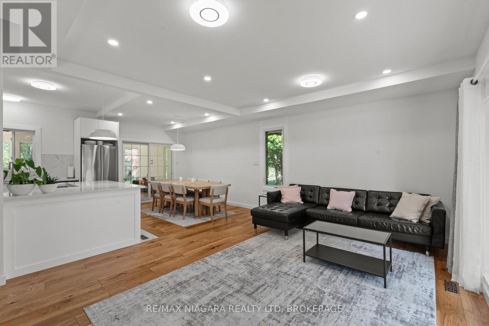 1546 NIGH ROAD - 9