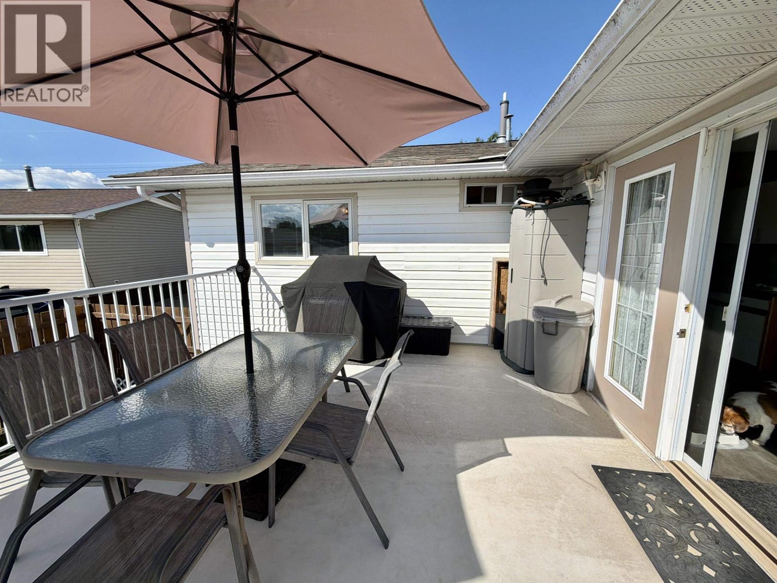 13 NADINA CRESCENT - 40
