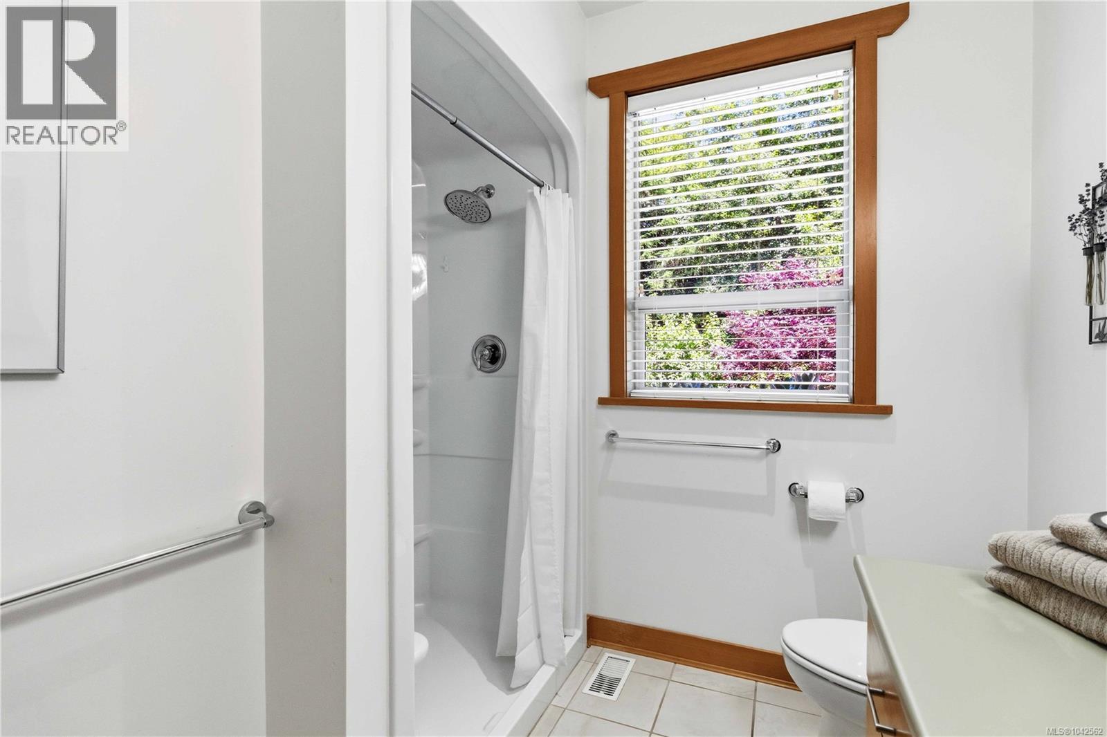 4570 Otter Point Pl, Sooke