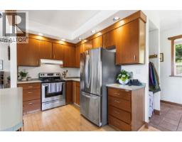 4570 Otter Point Pl, Sooke, BC V9Z0K5 Photo 32
