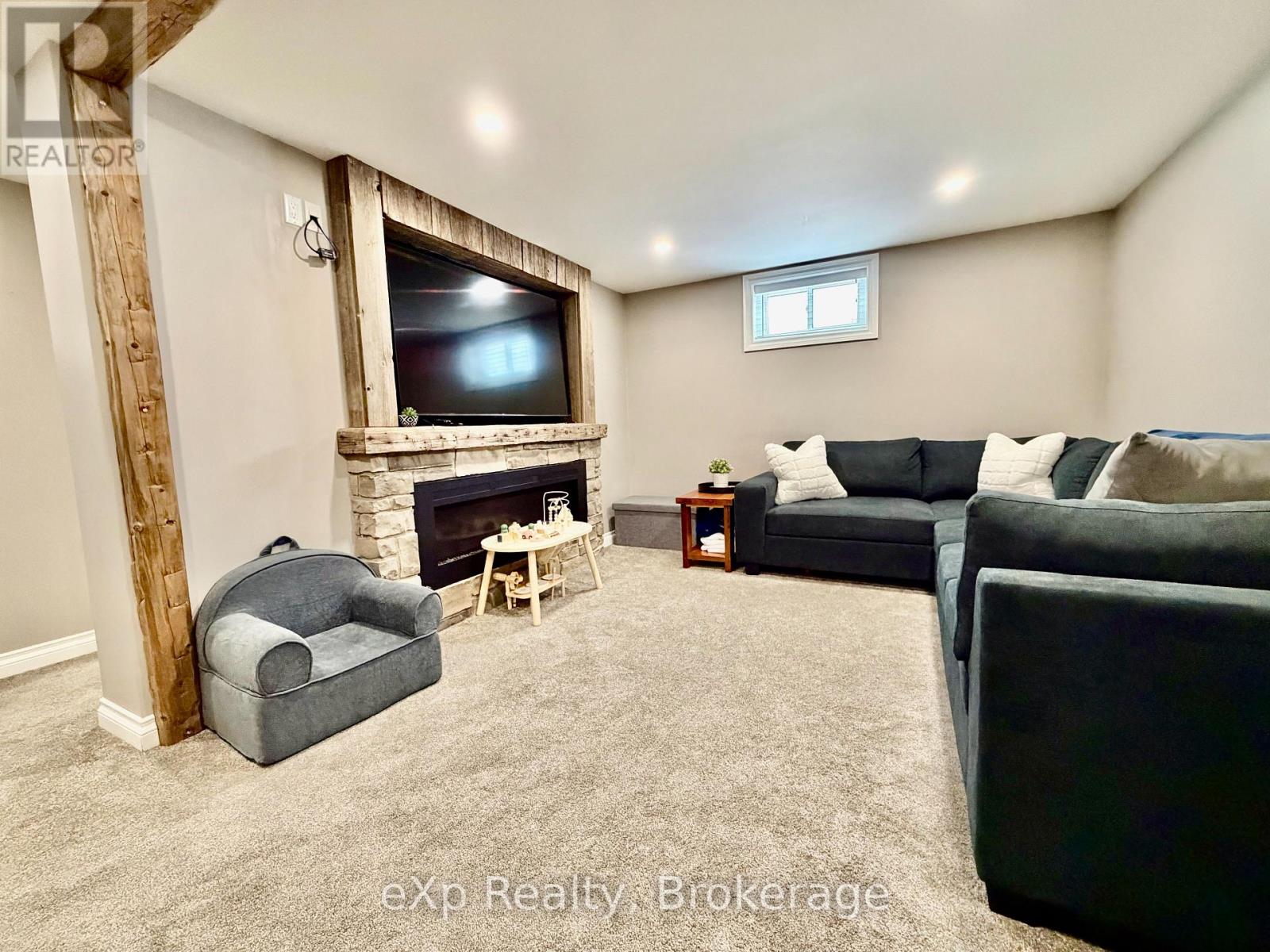 13 BROWNS AVENUE - Image 14