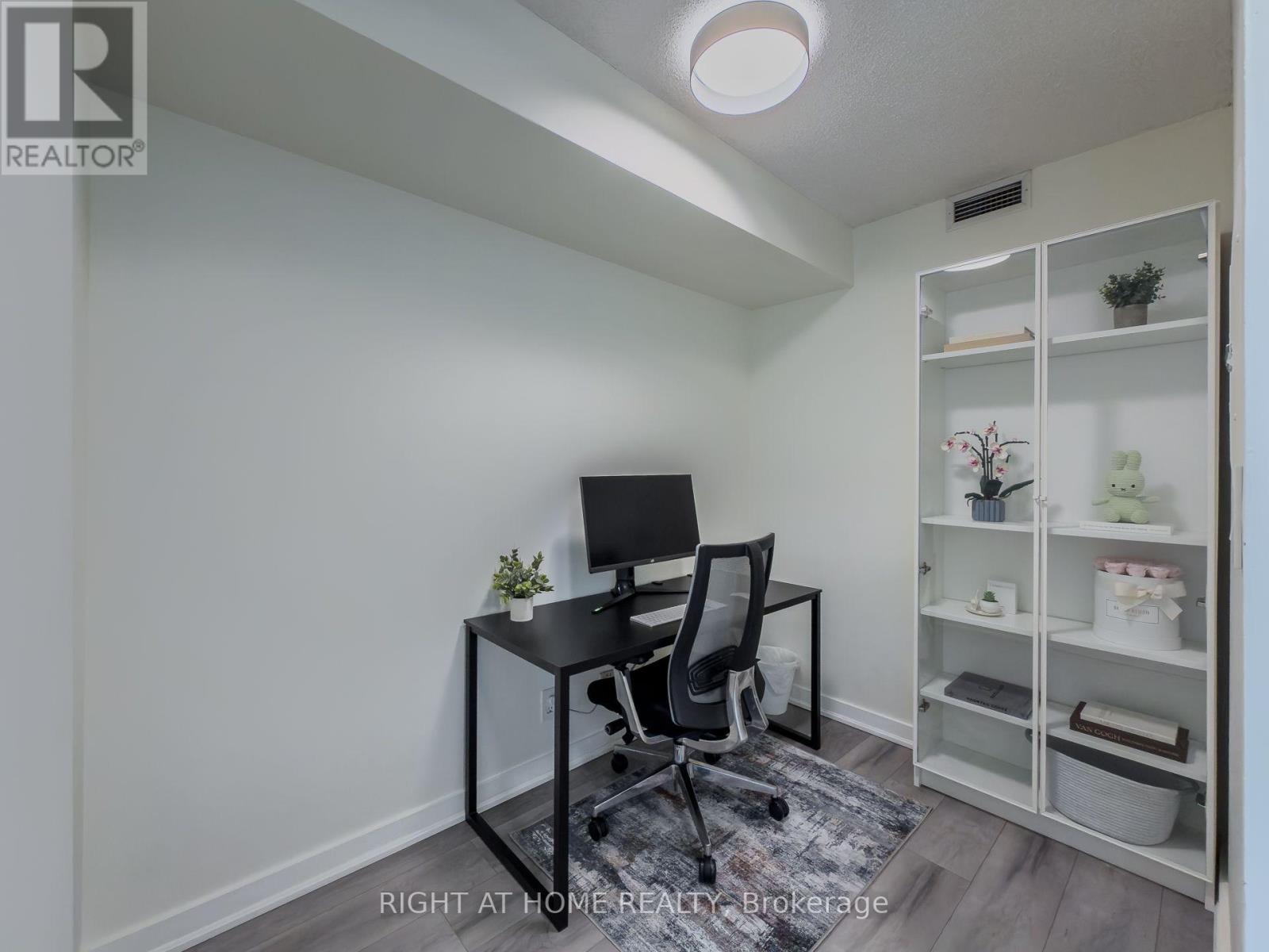 #2611 81 NAVY WHARF COURT - 19