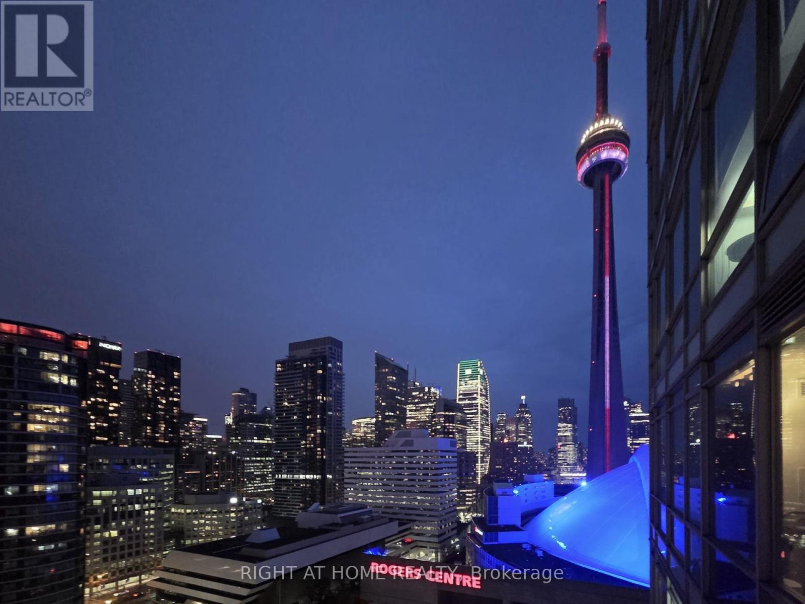 #2611 81 NAVY WHARF COURT - 32