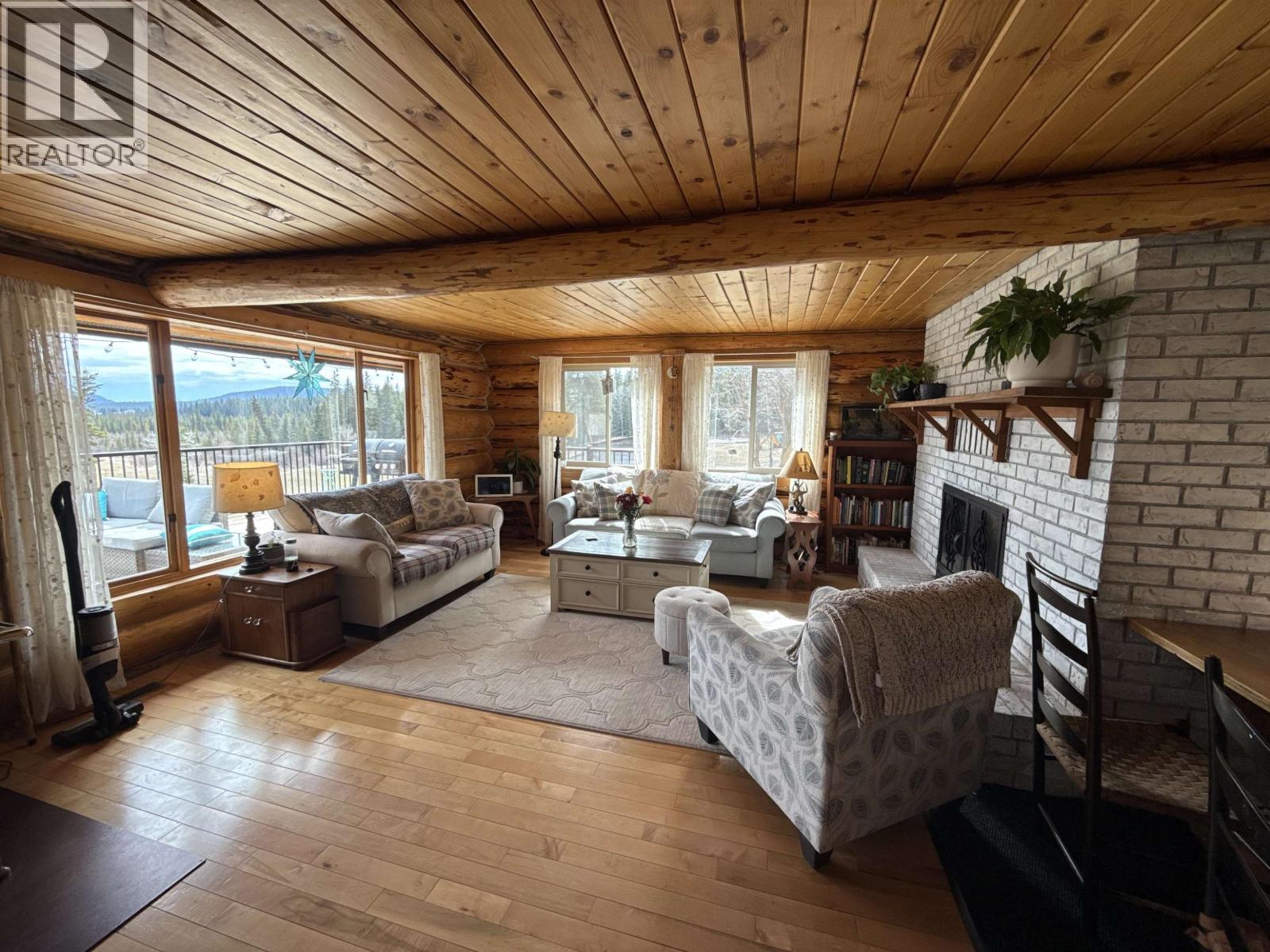 3041 MELDRUM CREEK ROAD - Image 8