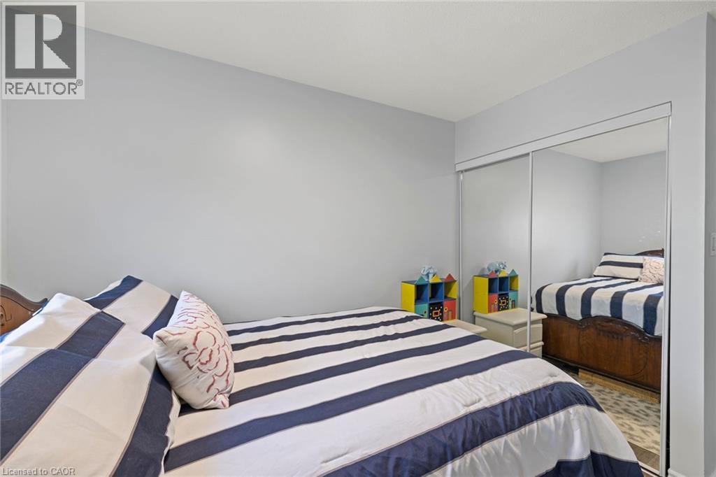 4350 HENRY Avenue - Image 24
