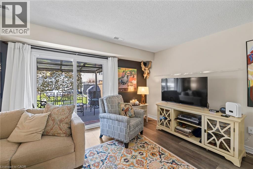 4350 HENRY Avenue - Image 12