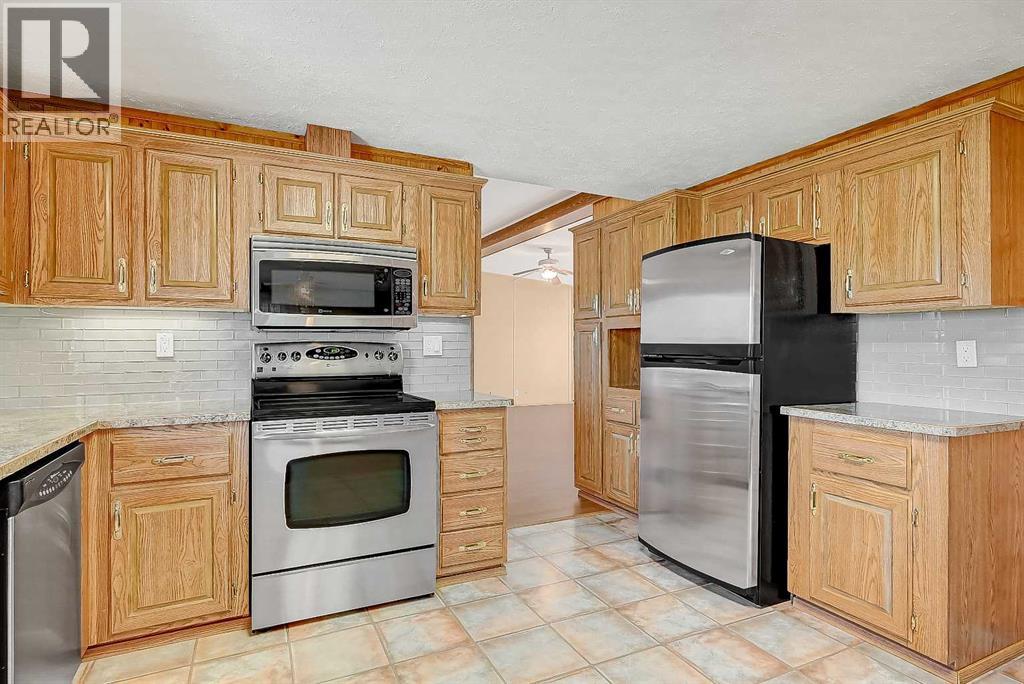 743073 Highway 2 - 6