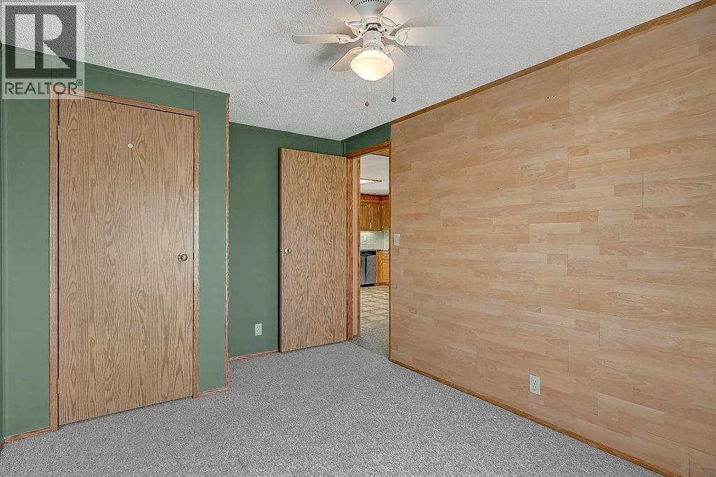 743073 Highway 2 - 24