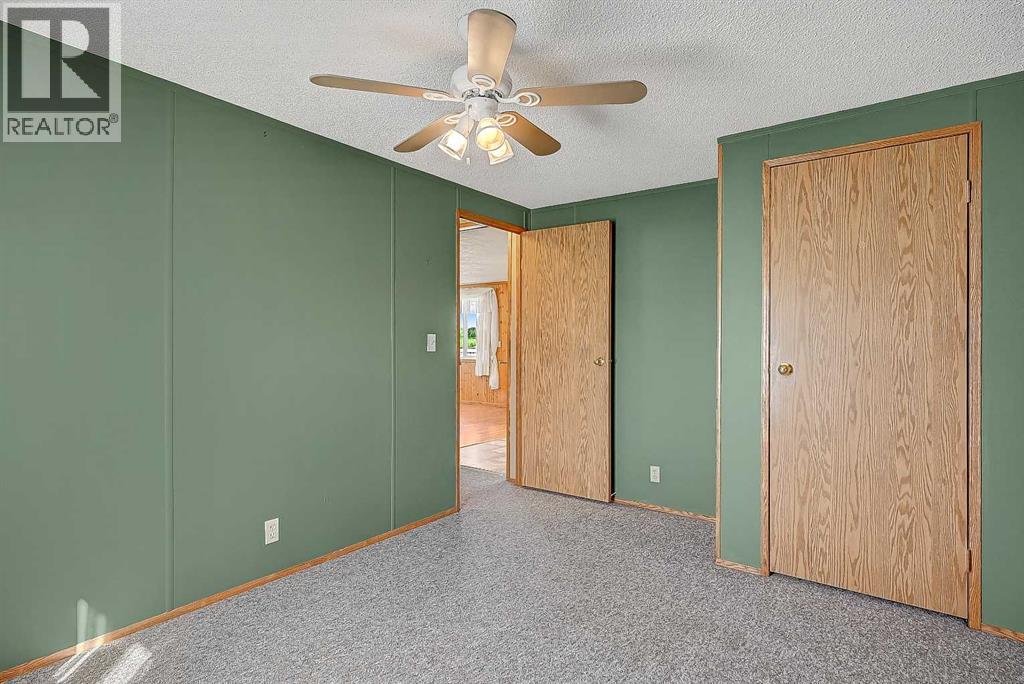 743073 Highway 2 - 21