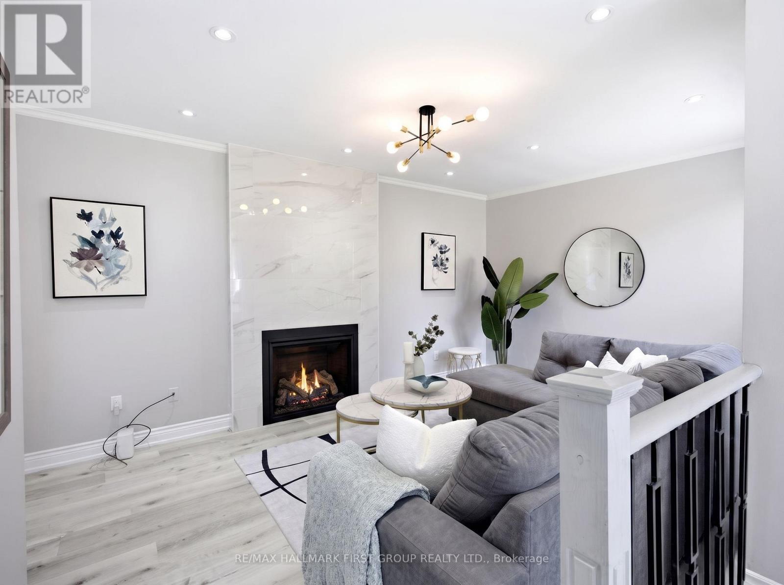 15 SALLIS DRIVE - 17