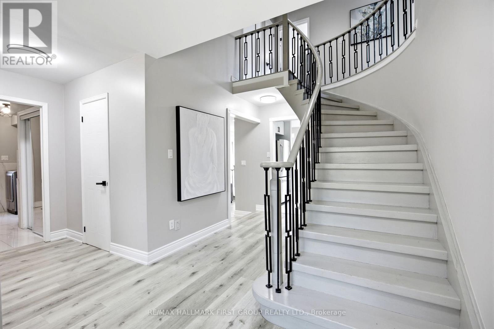 15 SALLIS DRIVE - 19