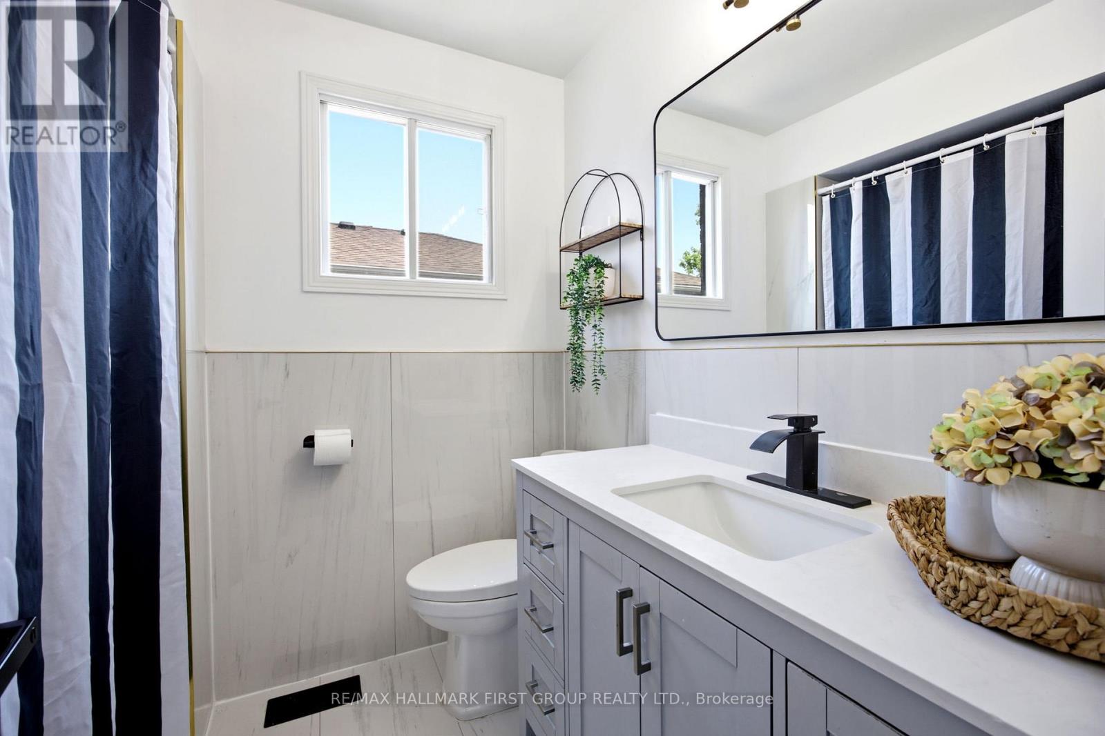 15 SALLIS DRIVE - 27