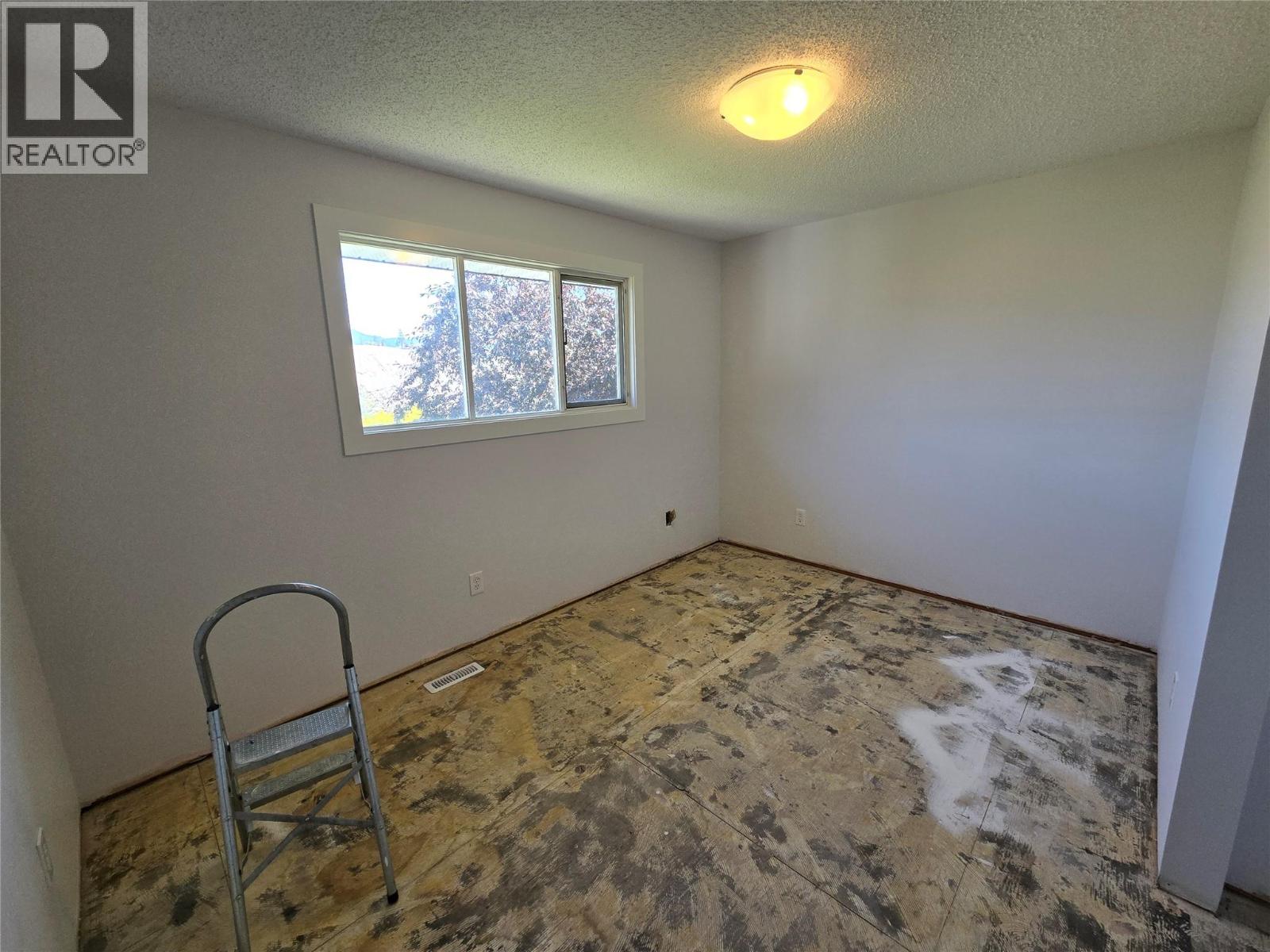 1254 CLEARVIEW Drive - 17