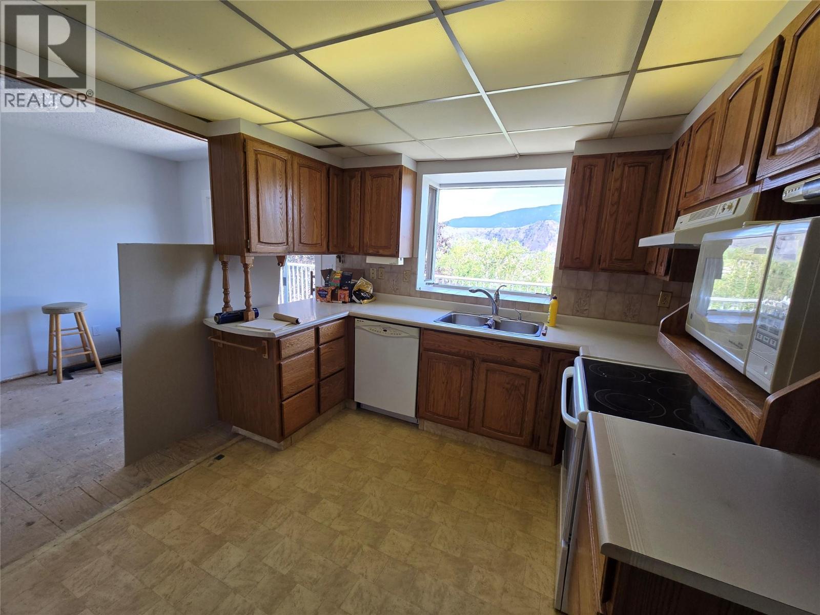 1254 CLEARVIEW Drive - 14