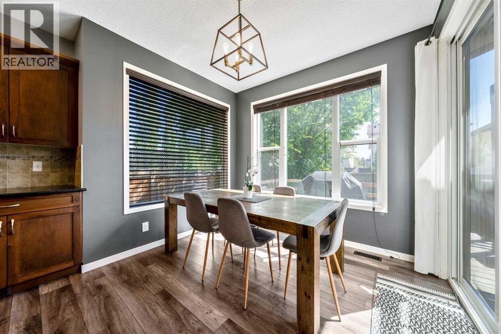 16 Brightoncrest Manor SE - 16