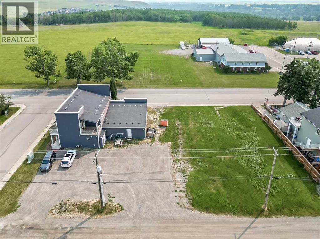 410 Main Street Northwest - Photo 6