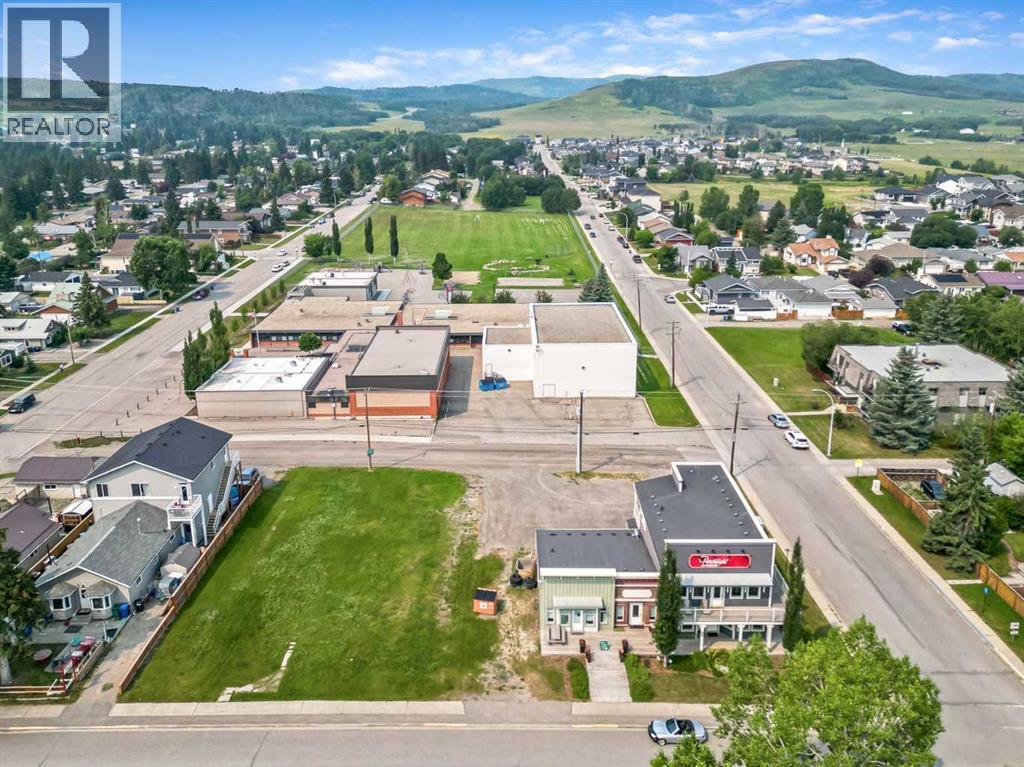410 Main Street Northwest - Photo 9