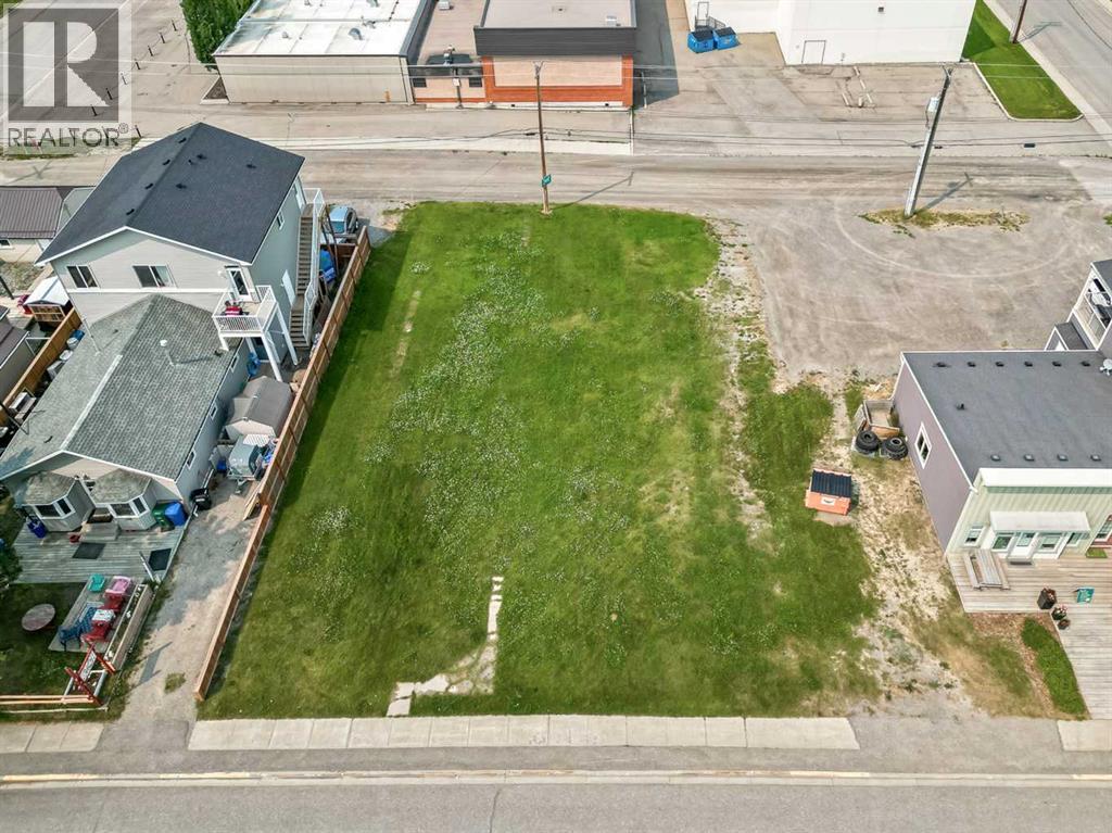 410 Main Street Northwest - Photo 8