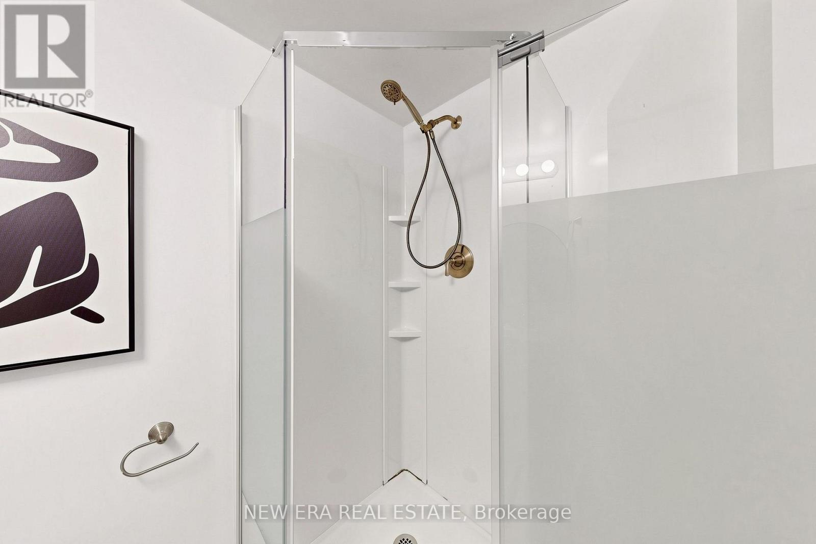 246 GRANDRAVINE DRIVE - Image 16