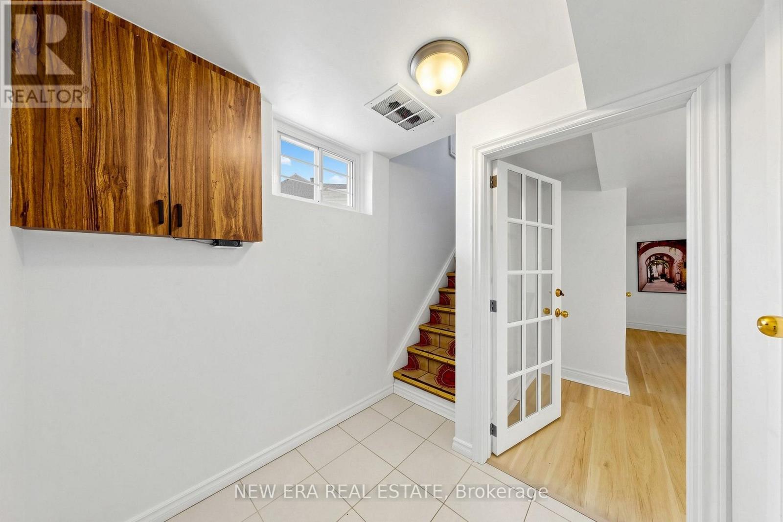 246 GRANDRAVINE DRIVE - Image 34