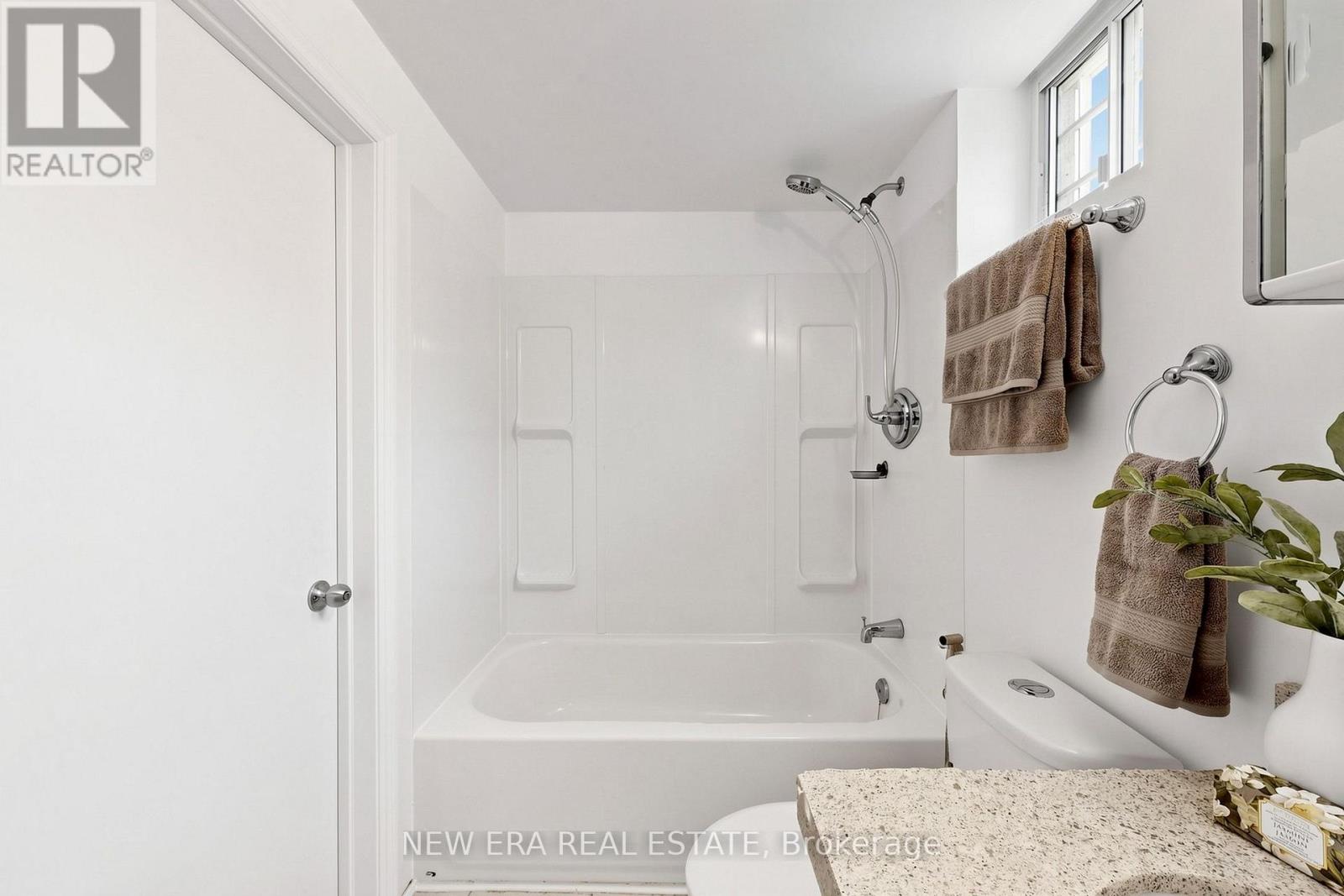 246 GRANDRAVINE DRIVE - Image 48