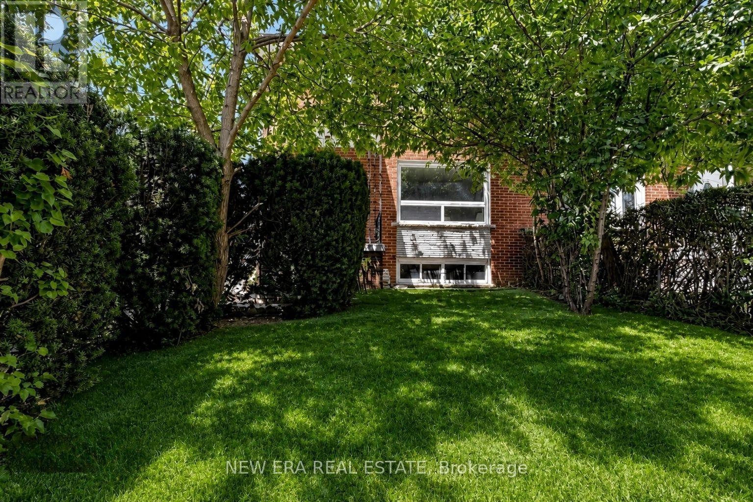 246 GRANDRAVINE DRIVE - 49